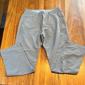 Under Armour Men's Light Gray Chinos